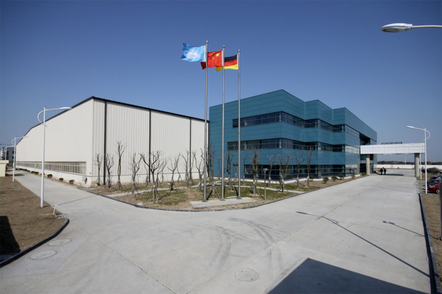 楊安民從業(yè)卅五周年系列報(bào)道--“三十五年磨一劍，山更美，業(yè)更精”專(zhuān)訪(fǎng)