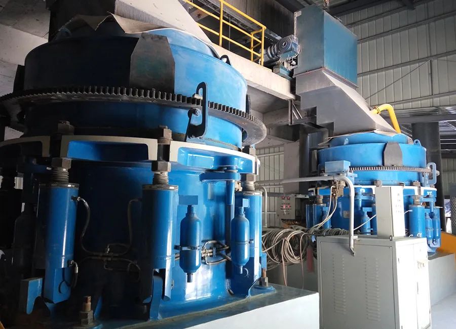 SMS系列多缸液壓圓錐破碎機(jī)，精品骨料生產(chǎn)線的理想選擇