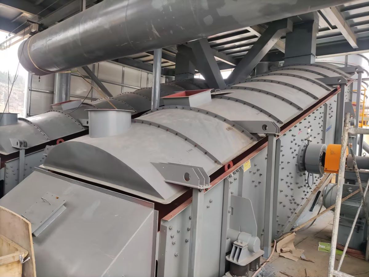 湖南常德澧縣S系列精品樓站式機(jī)制砂生產(chǎn)系統(tǒng)